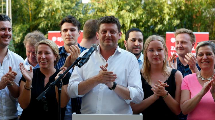 Sp.a, Groen en Vlaams Belang trappen campagnes af